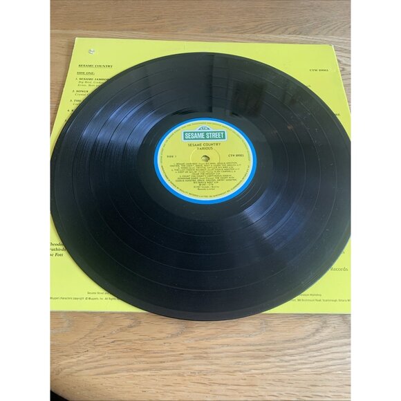 SESAME STREET Vintage 1981 Vinyl Record Sesame Country Album - Picture 4 of 5